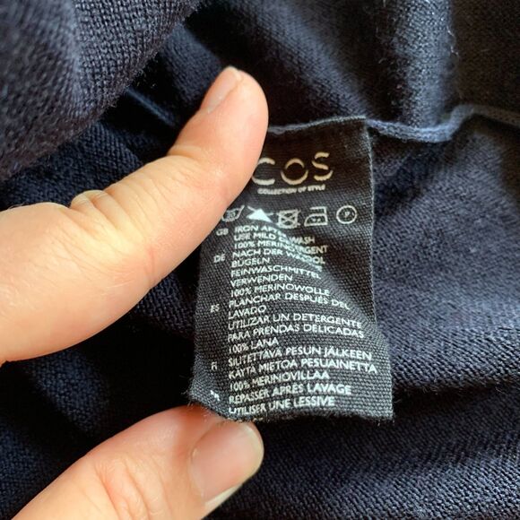 COS 100% Merino Wool Navy Blue Knit Long Sleeve Drop Waist Sweater Dress Sz S* - Picture 4 of 9